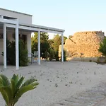 Oda ve Kahvaltı Stella Marina