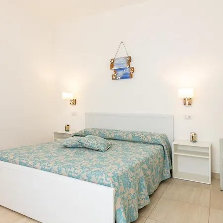 Stella Marina 4*