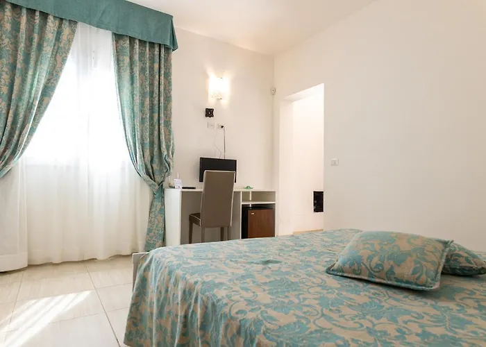 Nocleg ze śniadaniem Stella Marina 4*